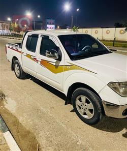 نيسان نافارا